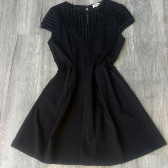 Monteau Black Dress - Picture 1 of 2